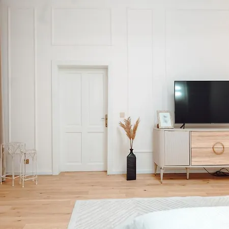 Apartament Fabulous And Fancy City Center Designer Cluj-Napoca