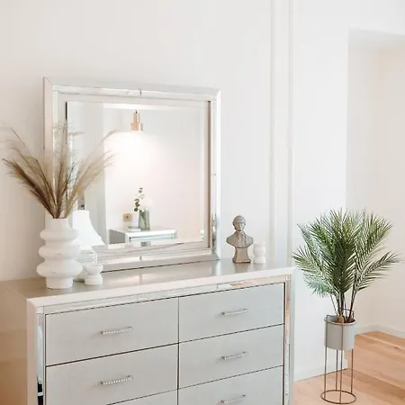 Apartment Fabulous And Fancy City Center Designer Cluj-Napoca